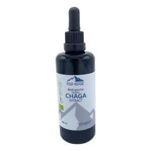 Chaga extract in glazen fles met pipet